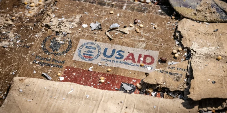 Congresso dos EUA aprova corte de fundos a USAID e media NPR e PBS