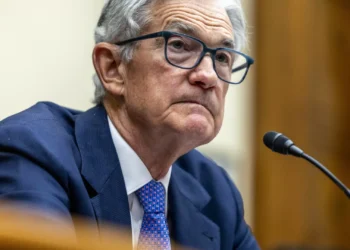 Trump tem “três ou quatro” candidatos em mente para suceder Powell na Fed