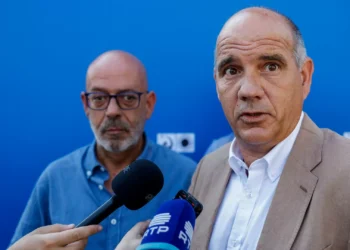 PCP critica “benessezinha” no IRS e avisa que “fatia de leão” está destinada ao IRC