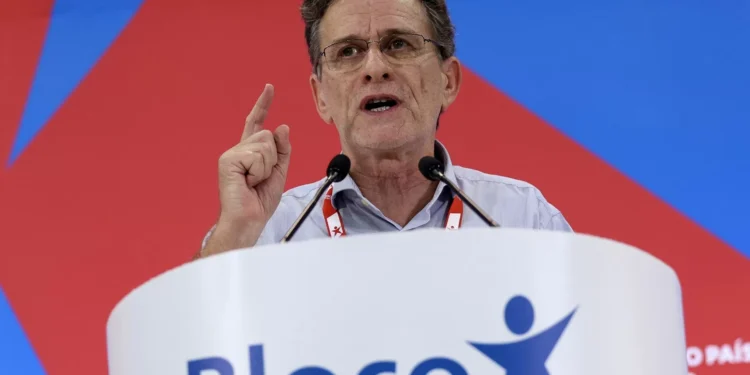 Bloco de Esquerda. Pedro Soares participa em debate de movimento que admite lançar novo partido