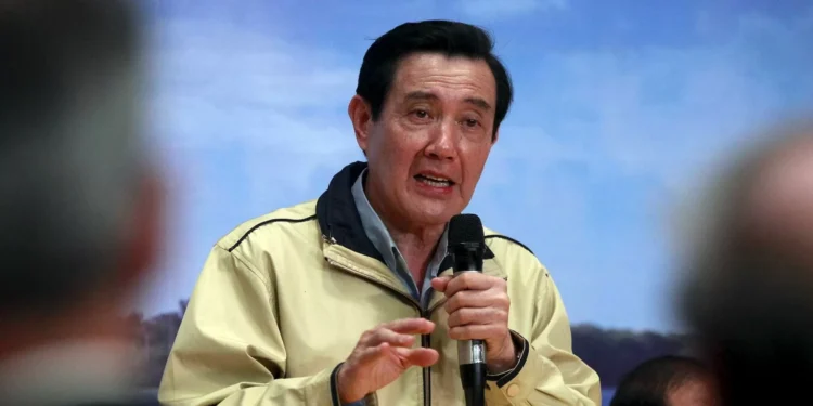Ex-presidente taiwanês Ma Ying-jeou visita China para fórum comunista