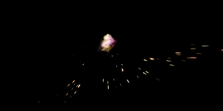 Israel ataca região de Bandar Abbas, importante porto no sul do irão