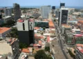 Dois mortos e quatro feridos em incêndio num condomínio em Luanda