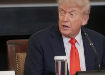 Nuclear. Trump anuncia novo encontro com Irão na quinta-feira