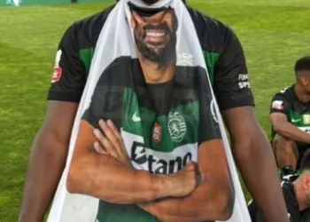 Denúncia do Benfica motiva processos disciplinares a Quenda e Debast