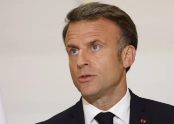 Presidente francês pede contenção a todas as partes no conflito