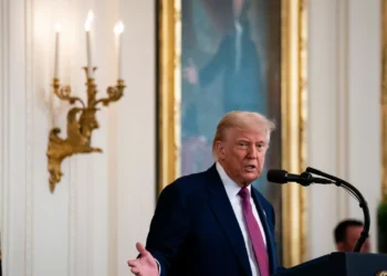 Trump informou imigrantes de vários países que têm de sair dos EUA