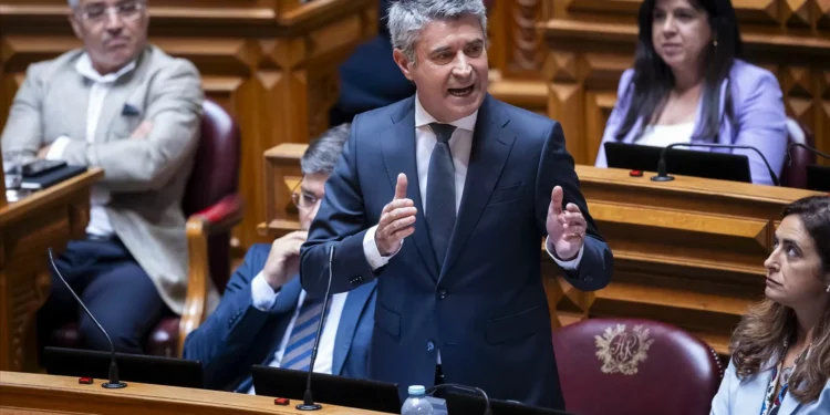 Governo “aproveita” ideia do PS: Unidade de Coordenação para Emergências Hospitalares