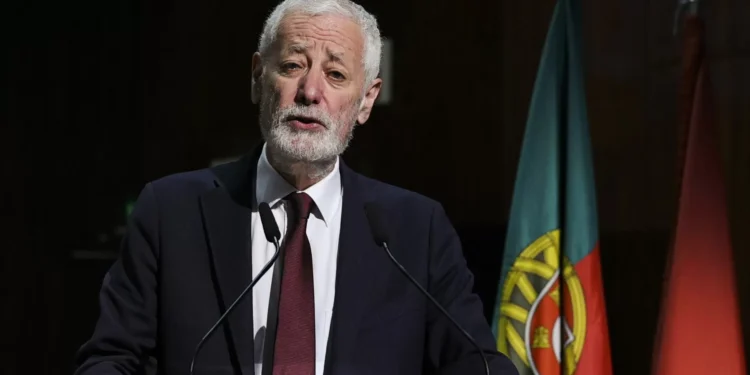 Sampaio da Nóvoa recusa ter alimentado expectativas sem esclarecer se é candidato