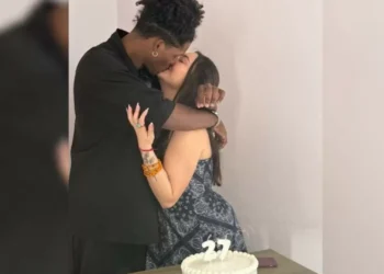 Casal nasceu e morreu no mesmo dia. Sofreram acidente após aniversário