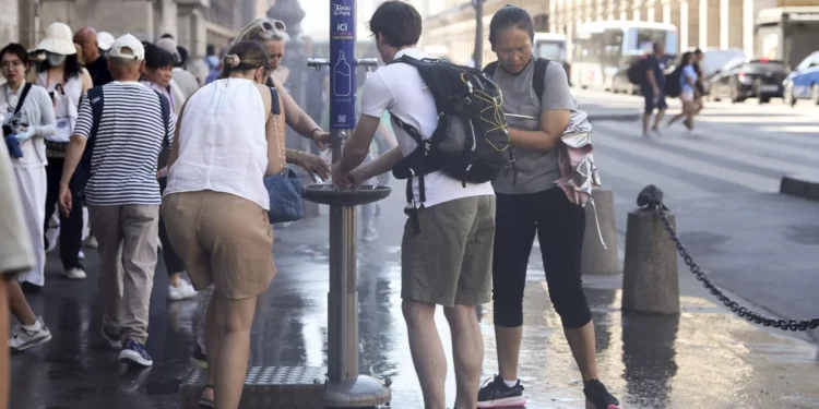 Calor extremo atinge extensão geográfica sem precedentes no sul da Europa