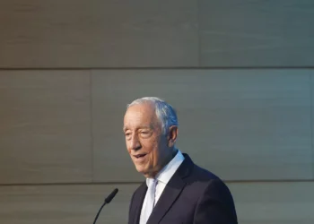 Marcelo vai “tentar saber o que se passou” com Montenegro sobre declarações de rendimentos