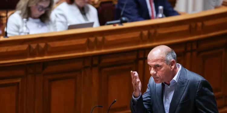 PCP quer 25 dias úteis de férias para todos os trabalhadores