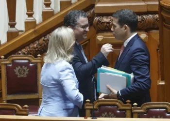 Redução do IRS em 2025 aprovada na generalidade. Nova unidade na PSP também