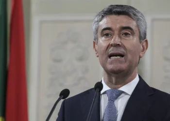 Carneiro diz que há “descoordenação da emergência médica” e quer ouvir Força Aérea