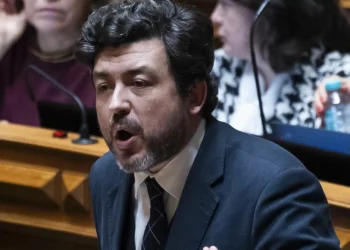 Esquerda acusa Governo de violar Constituição na revisão da lei da nacionalidade