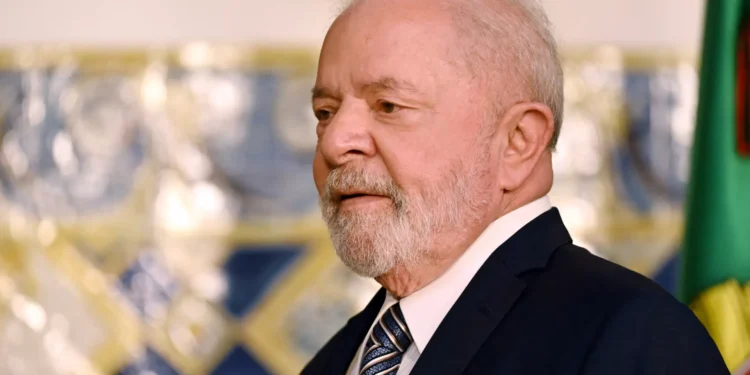 Lula chama “traidores da pátria” a parlamentares que boicotaram Congresso