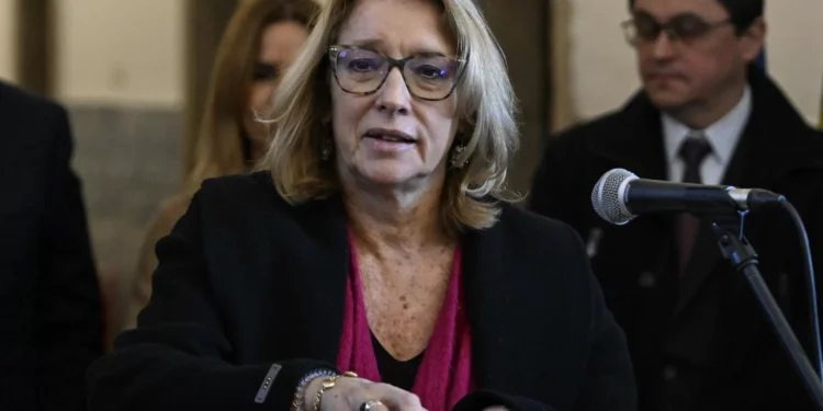 “Crianças continuam a ser amamentadas para mães terem horário reduzido”