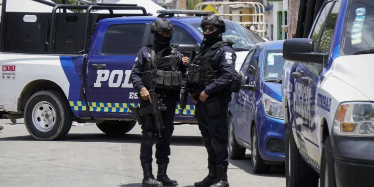 México extradita mais 26 membros de cartéis para os EUA