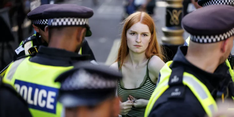 Pelo menos 365 detidos em Londres em protesto de apoio à Palestine Action