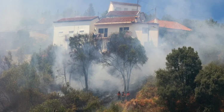 Governo adianta 50% do valor da obra para reparação de habitação