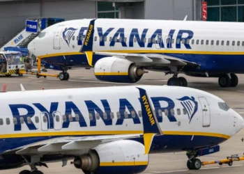 Trabalhadores do ‘handling’ da Ryanair em Madrid anunciam 22 dias de greve