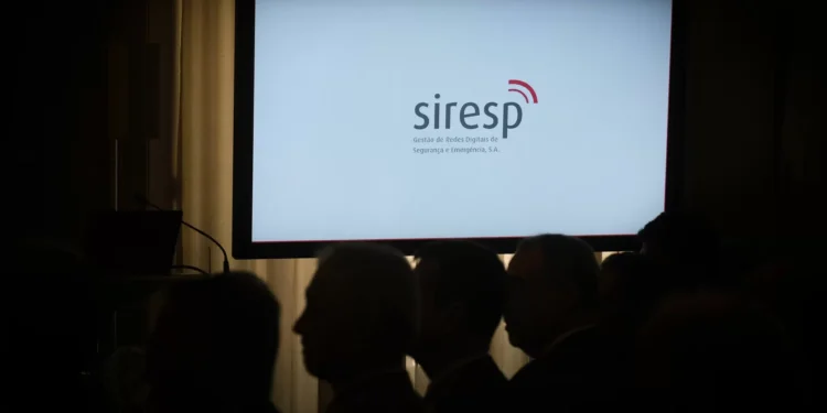 Substituição do SIRESP: PS critica atrasos do Governo na entrega do estudo