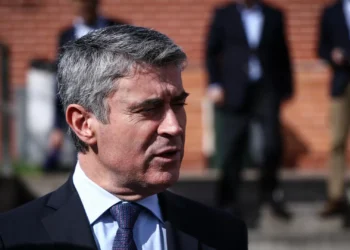 Carneiro pede responsabilidades pela morte de grávida