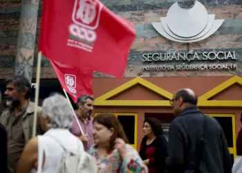 “Trabalhadores deram um sinal de força” em dia de greve na Função Pública