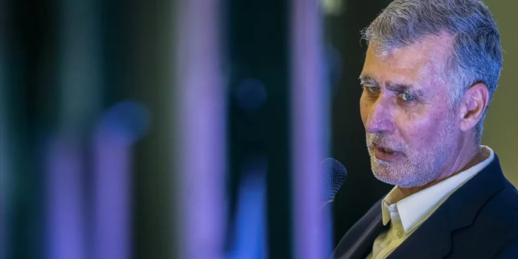 Gouveia e Melo. Ventura entrou “num corrupio de racismo”