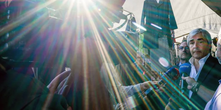 Nuno Melo afasta responsabilidade no caso dos aviões israelitas nas Lajes