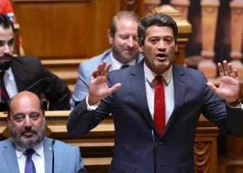 Parlamento aprova as alterações à Lei da Nacionalidade sem garantia de aprovação final