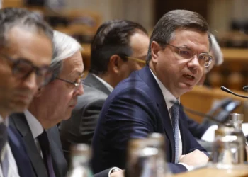 Lojas do cidadão virtuais entram em funcionamento nas “próximas duas semanas” com cem serviços para “tirar pressão” às lojas físicas