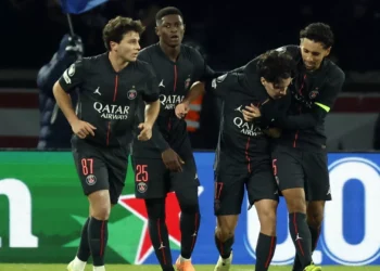 Vitinha faz hat-trick, Mbappé faz poker