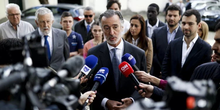 Cotrim mantém que foi pressionado por “apoiantes de Marques Mendes” para desistir