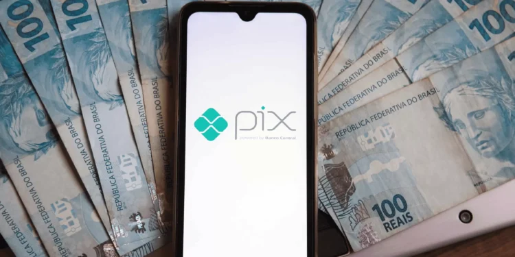 Golpes via Pix somam 28 milhões de casos em menos de um ano