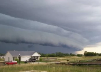 Tempestade em linha reta? Conheça o curioso fenômeno “Derecho”