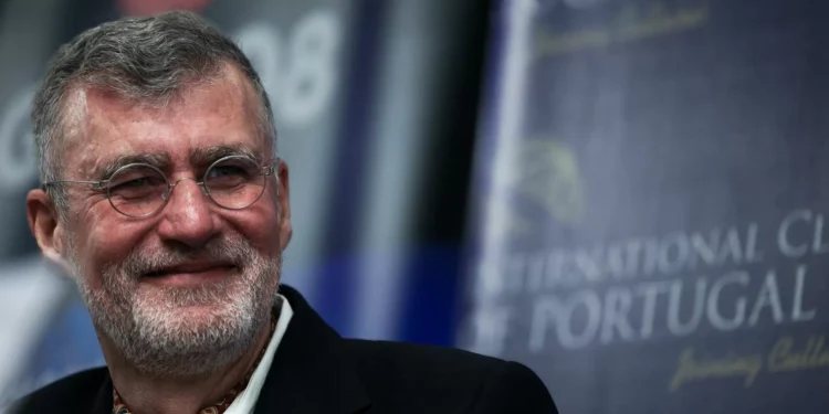 Gouveia e Melo destaca papel dos emigrantes como “postos avançados” da cultura portuguesa