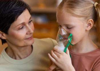 O que é a bronquiolite? Veja sintomas e tratamento