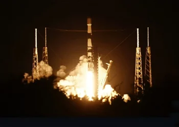 Empresa brasileira lança constelação de satélites com a SpaceX