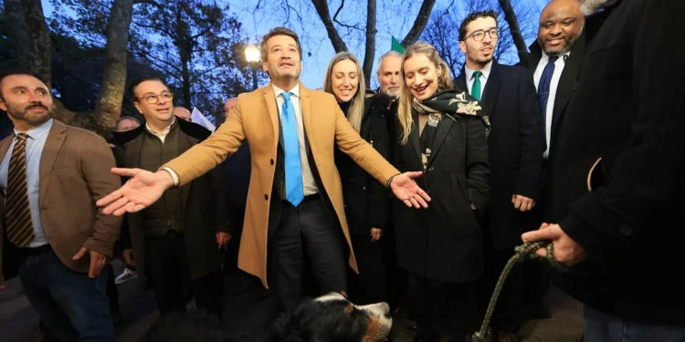 Ventura pede que se aproveite Natal para assumir “valores cristãos de Portugal”