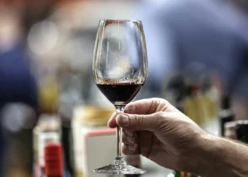 Produção de vinho cai 20% este ano para valor mais baixo da última década