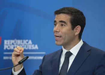 “Estamos a fechar a porta aos bandidos.” Resolvidas 97% das manifestações de interesse pendentes