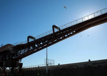 Contentores presos no Porto de Leixões vão chegar à Madeira na próxima semana