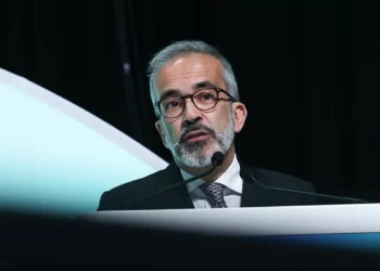 As cinco fases das quatro décadas de Portugal na Europa, por Paulo Rangel