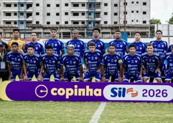 Ônibus do Águia de Marabá Sub-20 colide e preparador físico morre