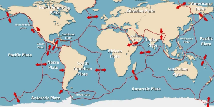 Falhas no meio do Pacífico: a descoberta geológica que pode ajudar a prever grandes tsunamis