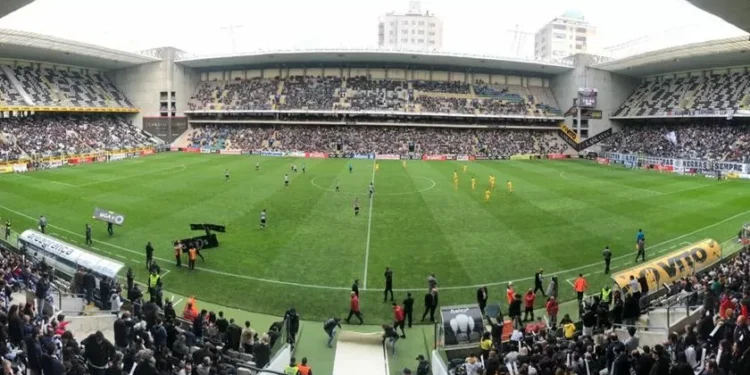 Boavista falha pagamento no plano de insolvência, mas desmente que clube vá encerrar