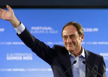 Paulo Portas anuncia voto em António José Seguro na segunda volta