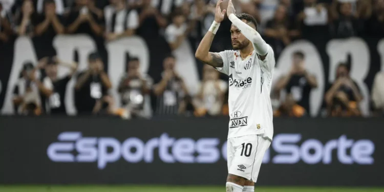 Neymar comemora “à Vinícius”